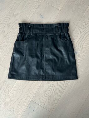 Ci Sono Black Faux Leather Mini Skirt Shorts